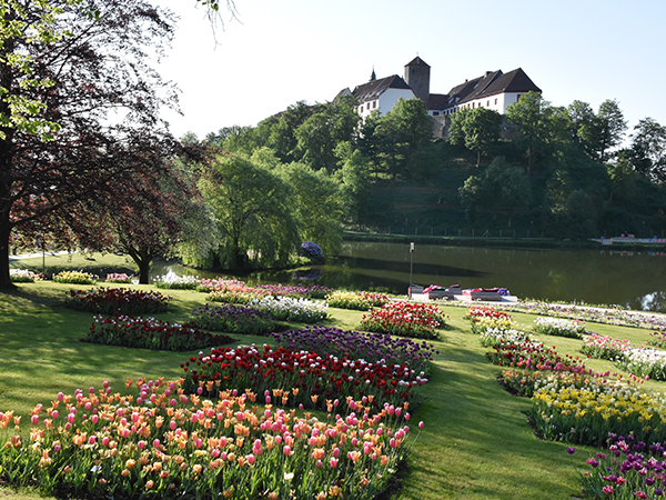 Schloss Landesgartenschau Gartenschau | Hotel im Park | Hotel garni Frühstückshotel | Bad Iburg Osnabrück | Buchung Reservierung | Zimmer Hotelzimmer | Aktivitäten Anfahrt